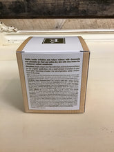 Load image into Gallery viewer, Calm skin chamomile moisturizer