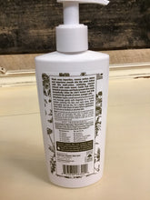 Load image into Gallery viewer, Monoi age corrective exfoliating cleanser