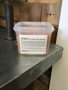 Davines SOLU Sea Salt Scrub Cleanser